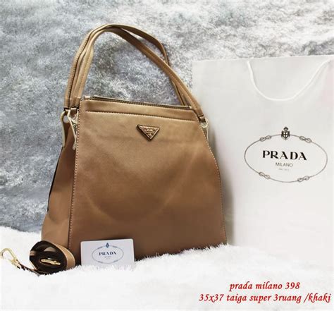 harga tas prada.